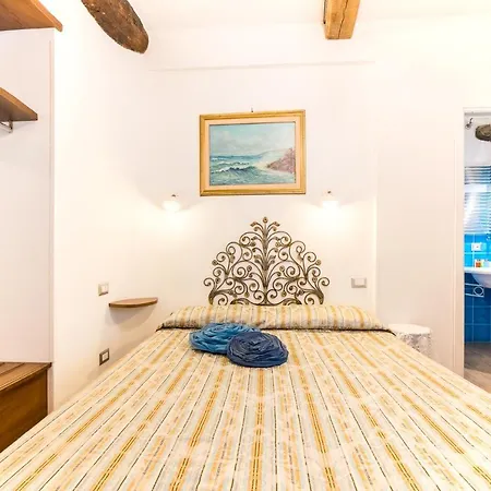 Sea View Suites - Francamaria *
