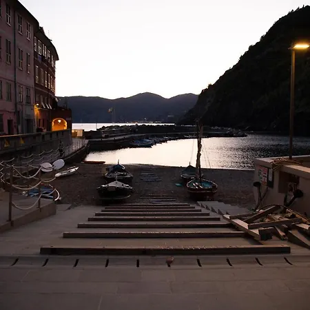 Gasthof Sea View Suites - Francamaria Vernazza