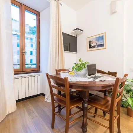 Sea View Suites - Francamaria Guest house *